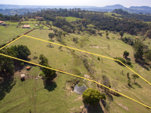 Terreno de 20.000M² com linda vista em Bofete-SP